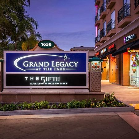 Grand Legacy At The Park Hotel Anaheim Kültér fotó